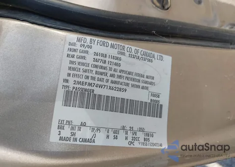 2001 Mercury Grand Marquis Gs из США, поврежденный, VIN 2MEFM74W71X622859